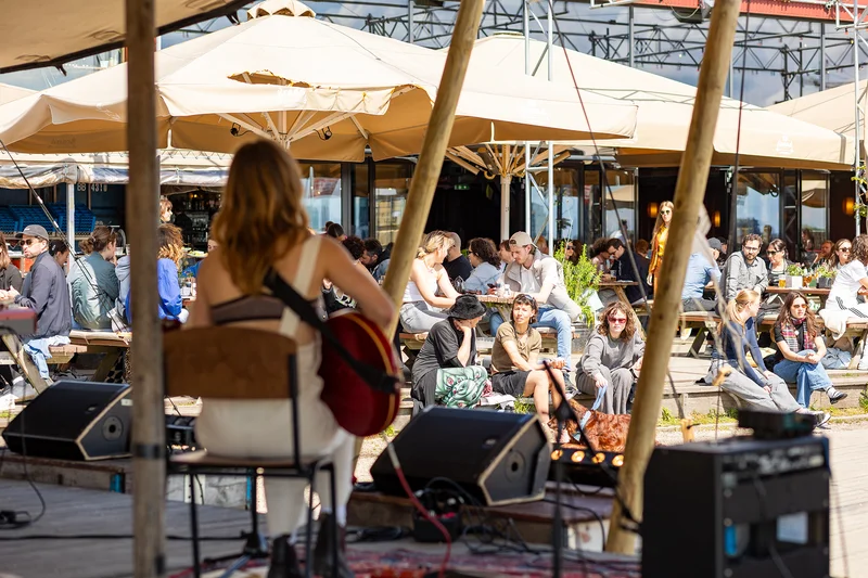 Vakantiegevoel verlengen? Dan is Pllek je plek